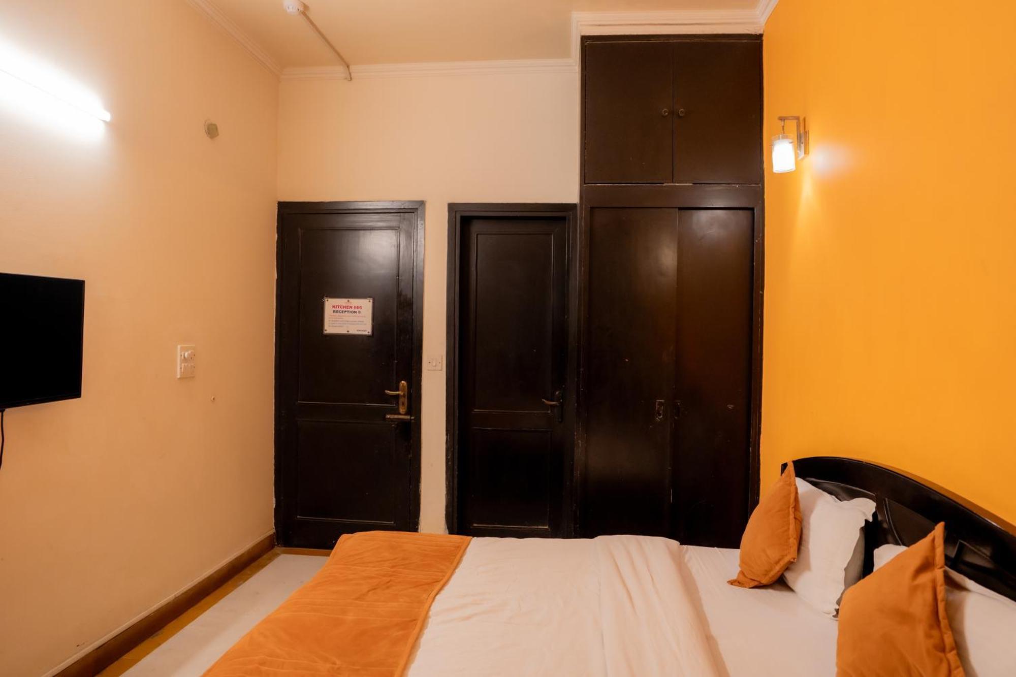 Hotel City Centre Inn Nizamuddin New Delhi Bagian luar foto